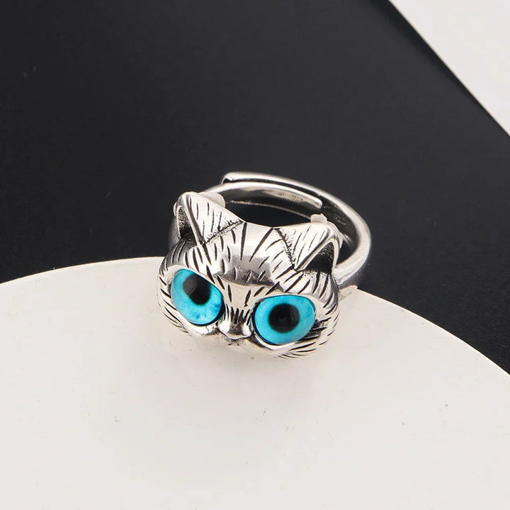 Blue-Eyed Cat Ring Playful Vintage Silver Animal Ring for Cat Lovers, view 4 - Elena Harper