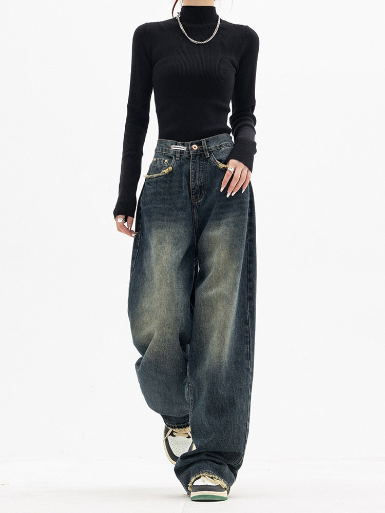 Nadine | Women's Wide Cut Jeans in Washed Denim