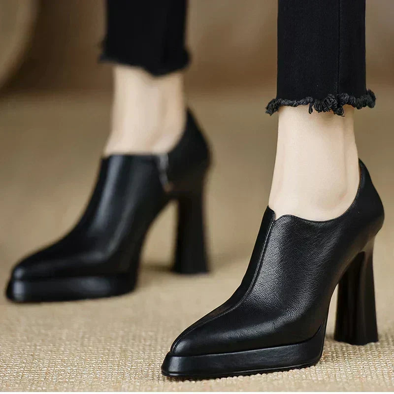 Carina Stylish Pumps - Elena Harper