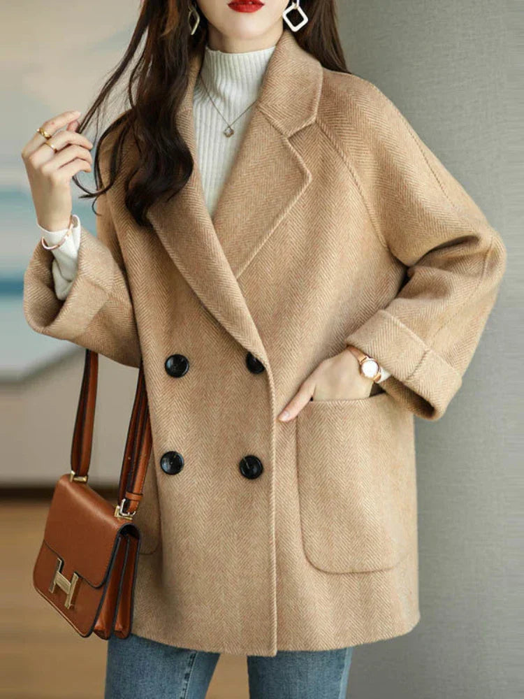 Double-Breasted Premium Wool Autumn Coat with Notched Collar and Oversized Pockets, view 6 - Elena Harper