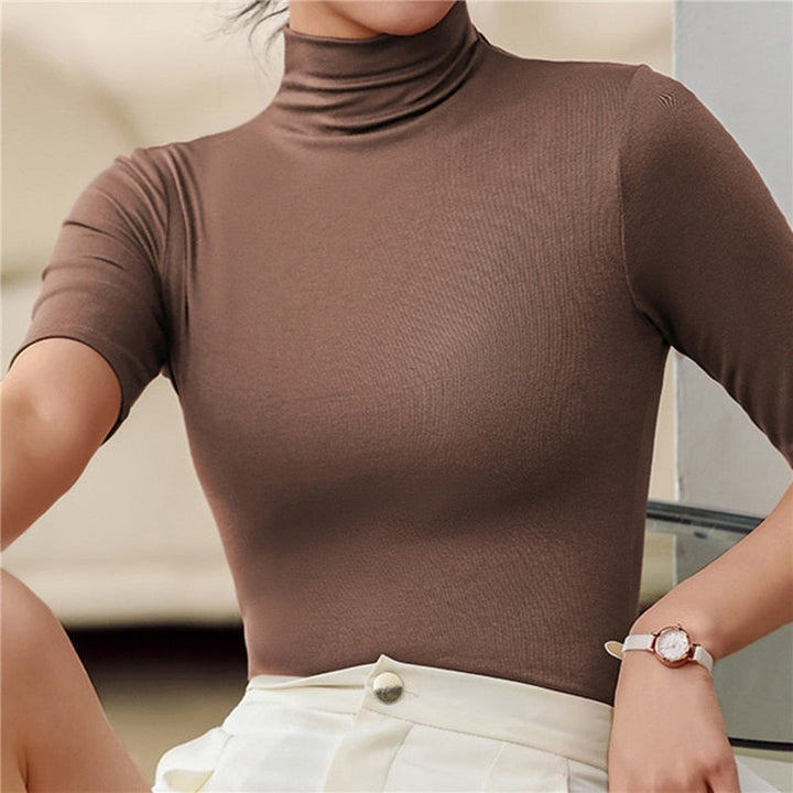 Helivianne - Minimalist Turtleneck