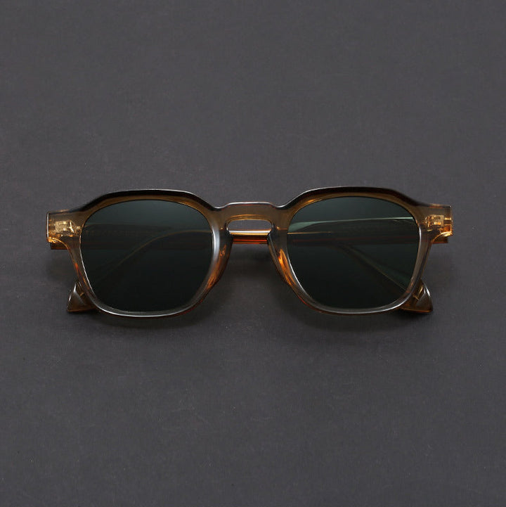 Square Sunglasses Retro Design - Polycarbonate Frame