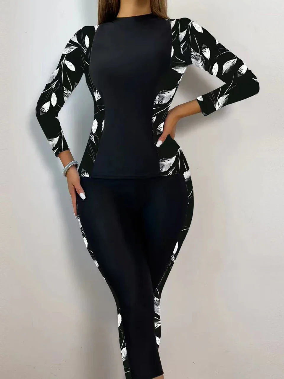Beautifully Finished Pants in a Timeless Design, view 4 - Elena Harper