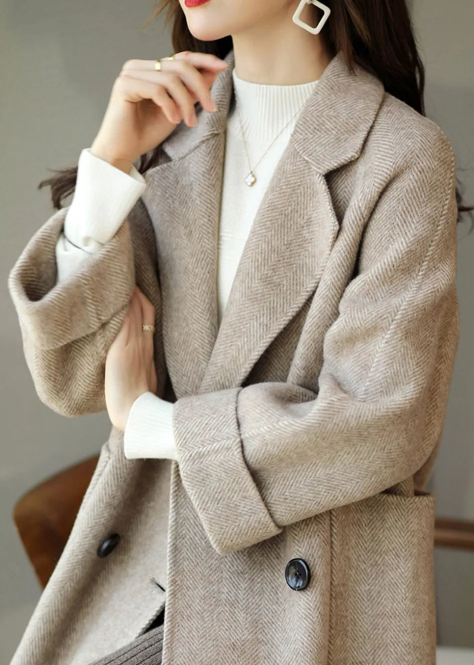 Double-Breasted Premium Wool Autumn Coat with Notched Collar and Oversized Pockets, view 4 - Elena Harper