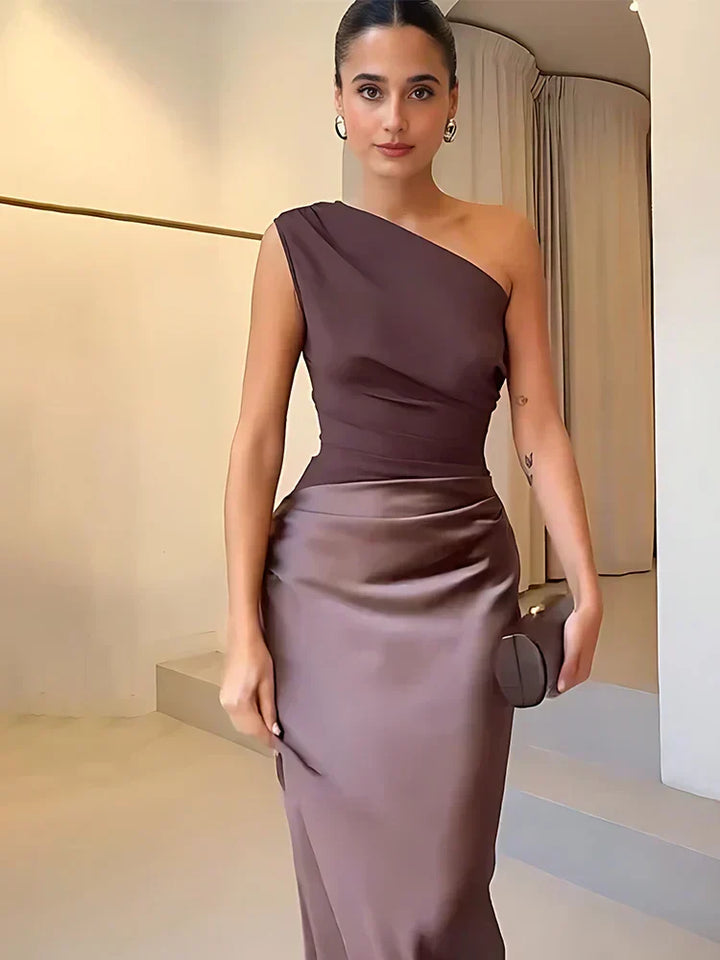 Maxi Dress with Satin Collar