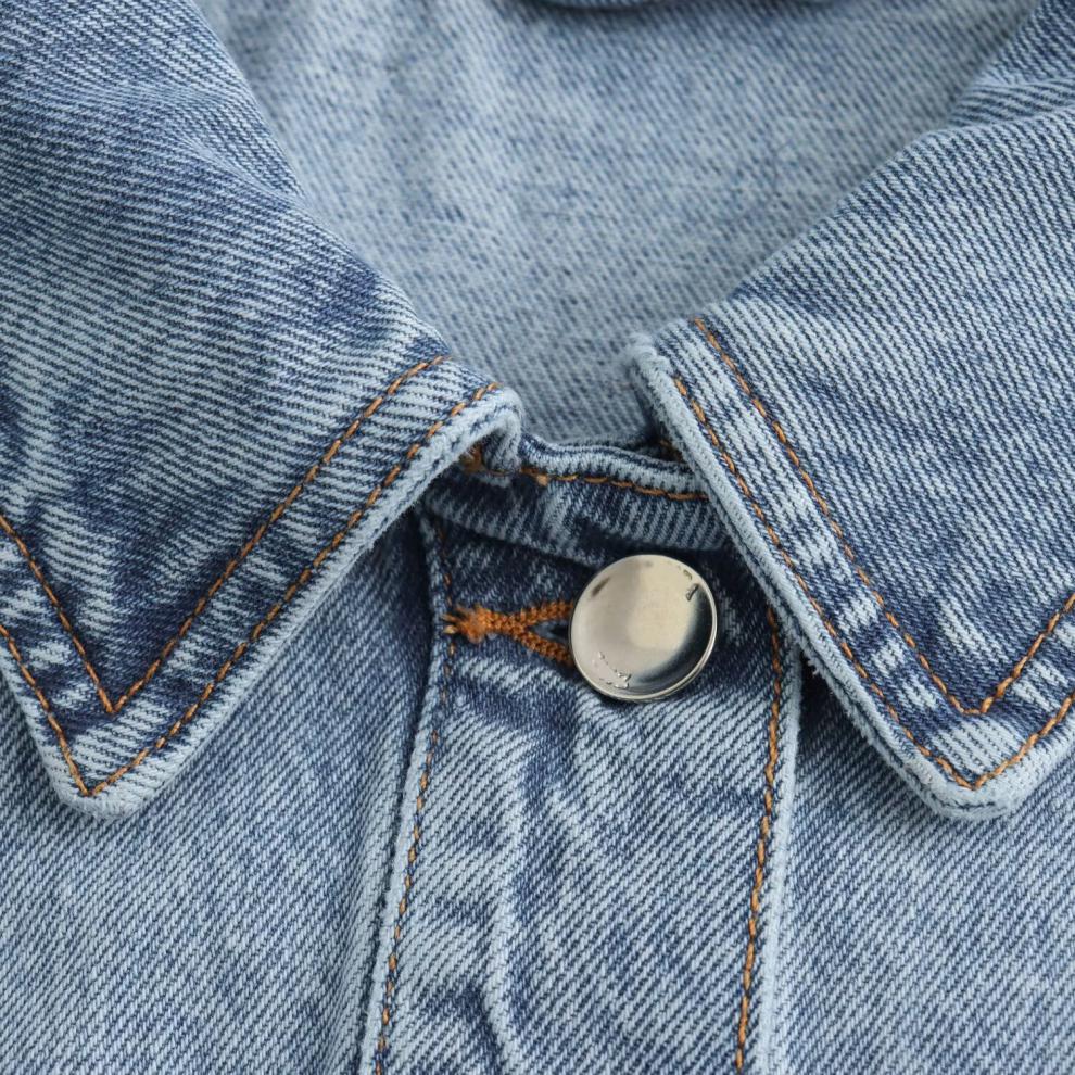 Joanne - Women's Denim Jacket with Large Pockets