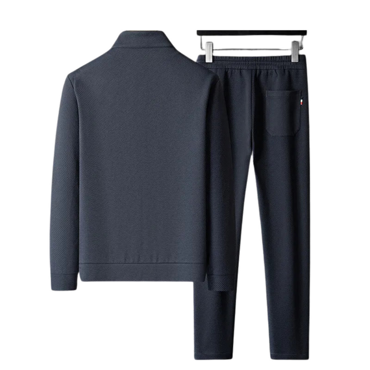 NOBA TRACKSUIT.