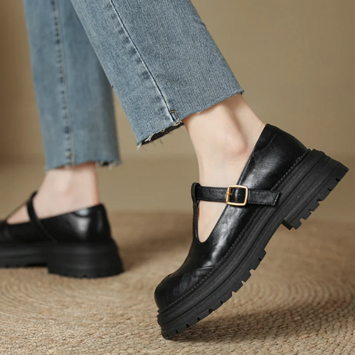 Women's T-Bar Mary Jane Shoes Round Toe Brogue Detail