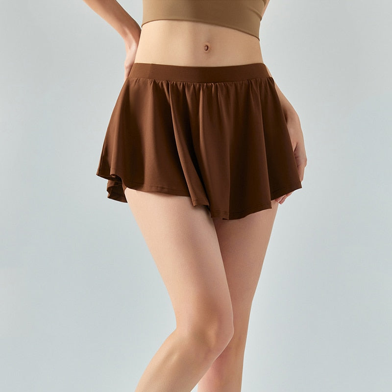 FlexiFusion Skirt with Sporty Elegance