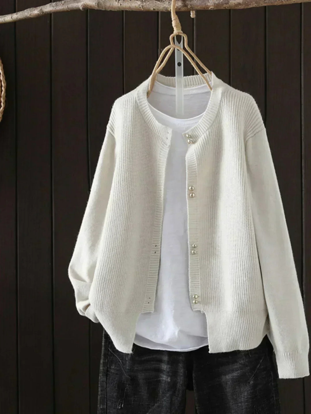 Auri Comfortable Cardigan - Elena Harper