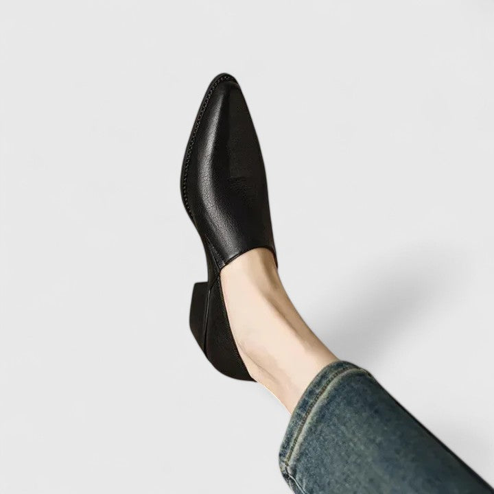 ORTHOPEDIC SHOES FOR WOMEN