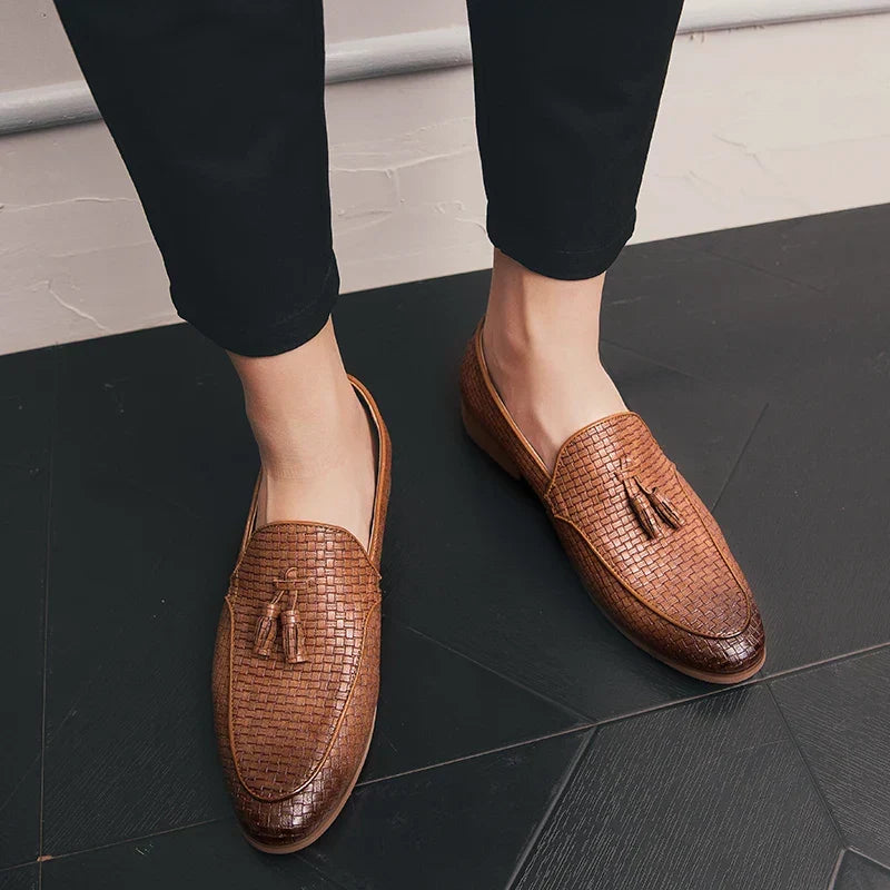 comfortable loafers with classic design EB EB