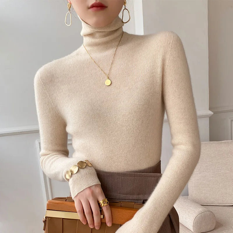 Camille Cashmere Turtleneck - Elena Harper
