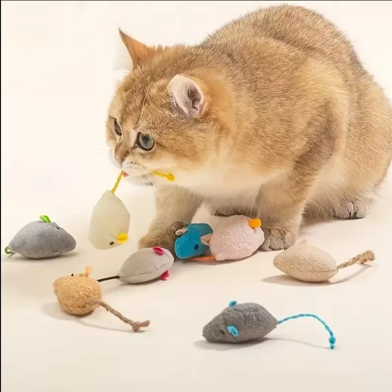 Cat's Plush Mouse Toy Set - 3 Soft Prey Mice for Interactive Play