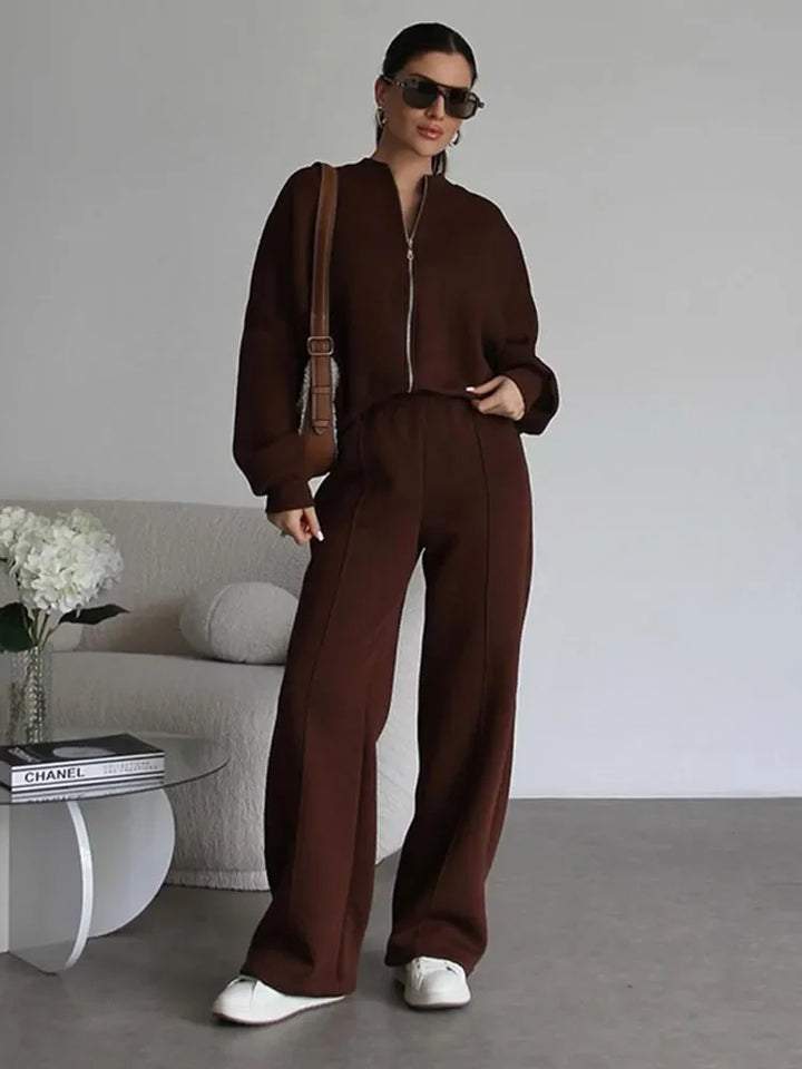 Isotta Soft Luxe Set, view 7 - Elena Harper