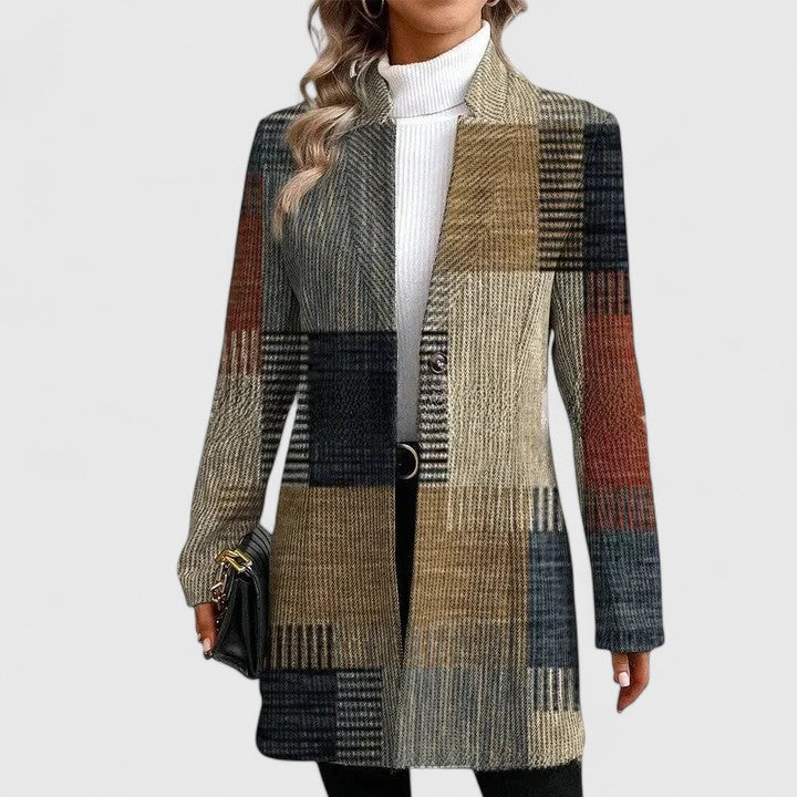 Chic Checkered Women's Blazer with Long Sleeves