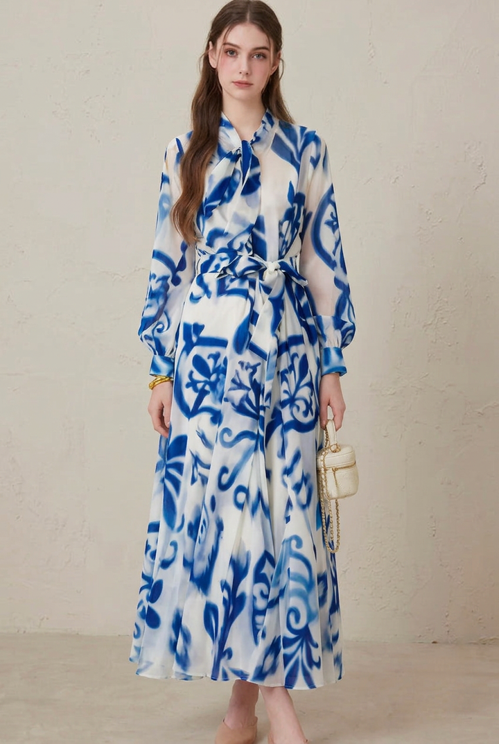 Women's Blue Porcelain Print Long Sleeve Maxi Dress