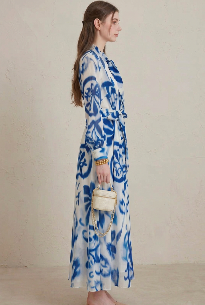 Women's Blue Porcelain Print Long Sleeve Maxi Dress