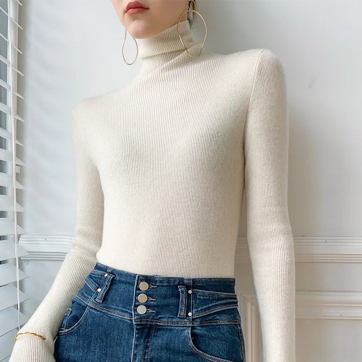 Camille Cashmere Turtleneck - Elena Harper