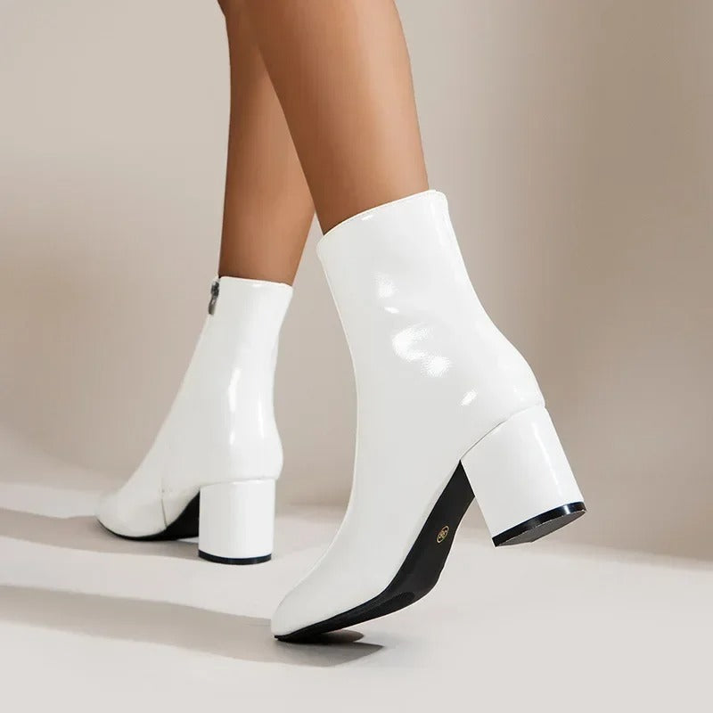 Salomé - Stylish Ankle Boots with Block Heel