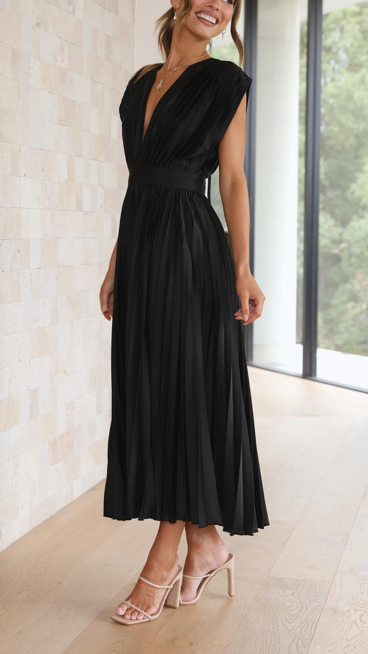Aliyah Elegant Pleated Midi Dress - Elena Harper