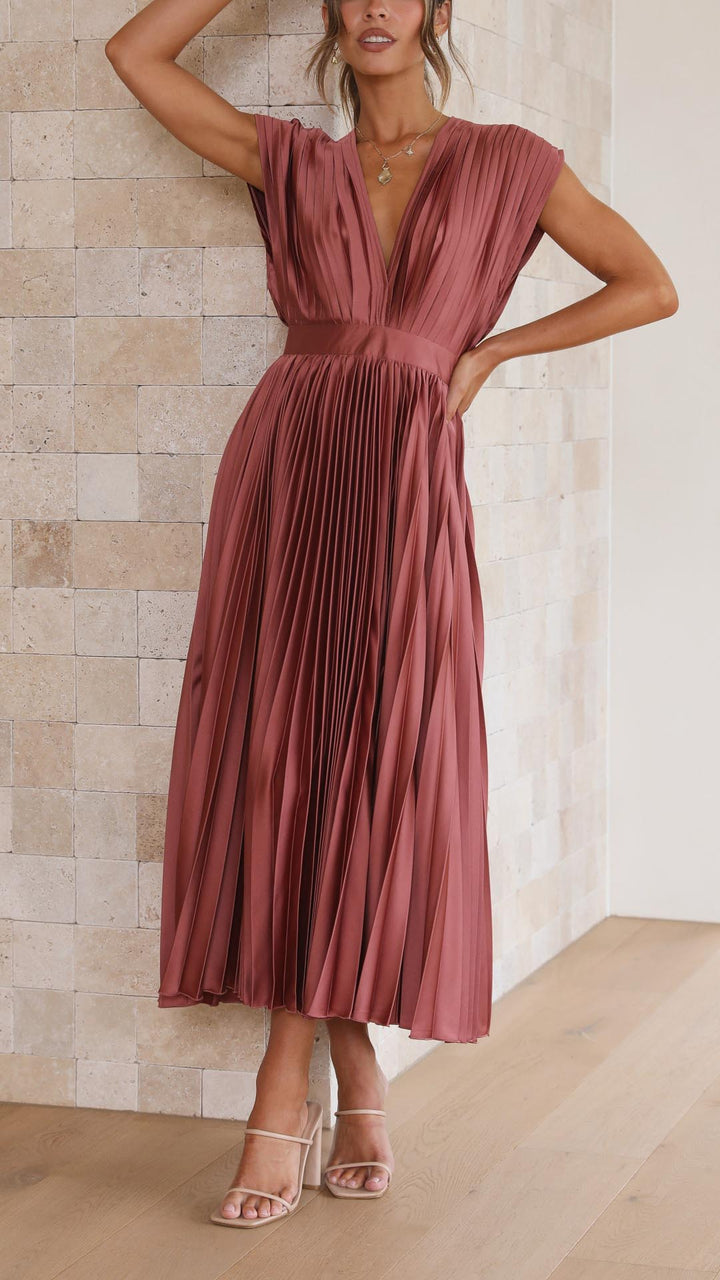Alexis Elegant Pleated Dress - Elena Harper