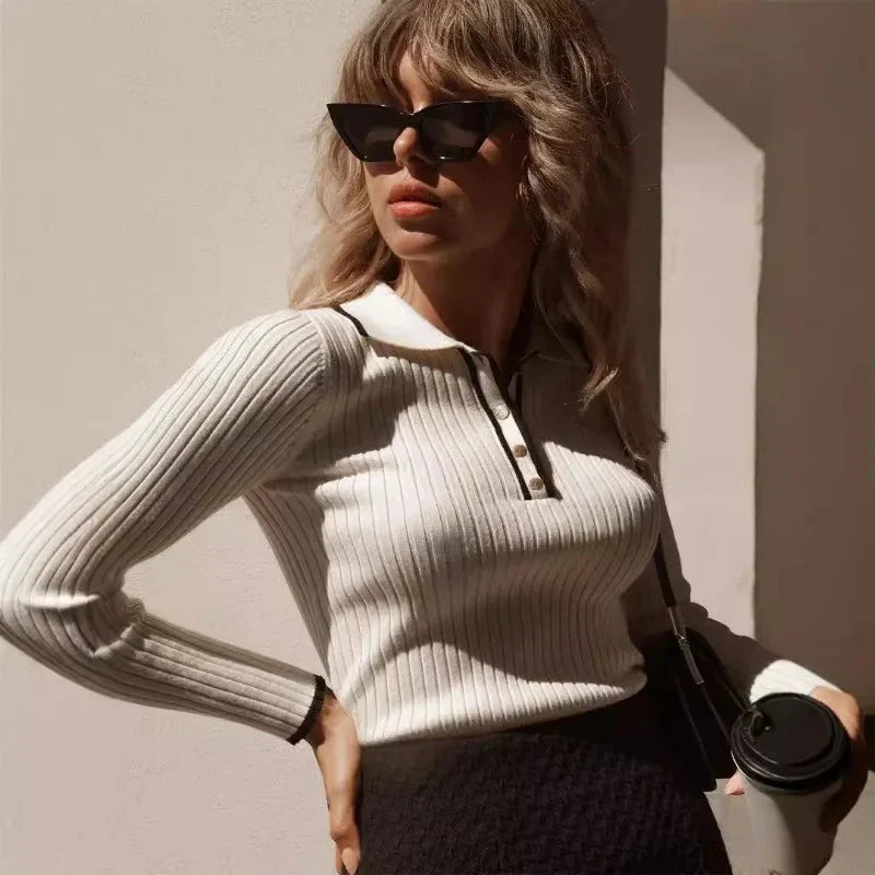 Fine-knit women's sweater with classic collar - Évanie