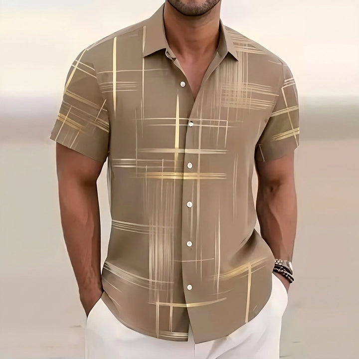 Moritz | Men's Short Sleeve Shirt with Graphic Gold Line Pattern Kent Collar