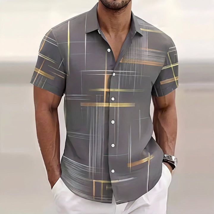 Moritz | Men's Short Sleeve Shirt with Graphic Gold Line Pattern Kent Collar