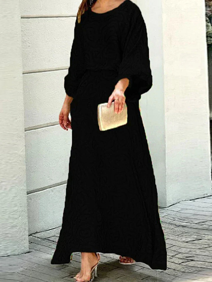 LILA – TRENDY O-NECK FALL OUTFIT FOR EFFORTLESS STYLE