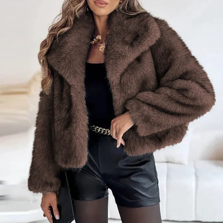 Doris | Women's Cozy Short Winter Jacket Made of Faux Fur
