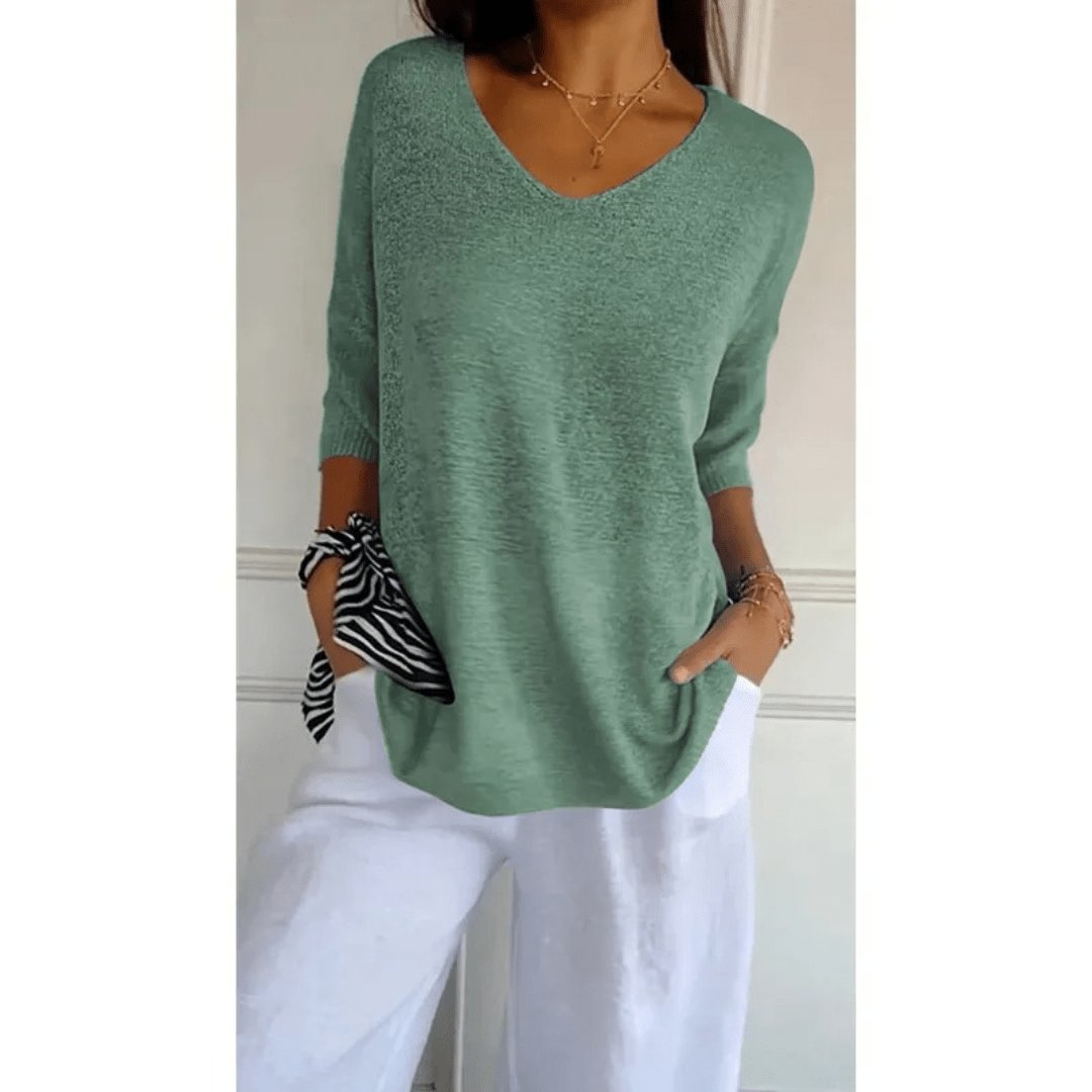 Women's Loose Textured Blouse with V-Neck & Half Sleeves