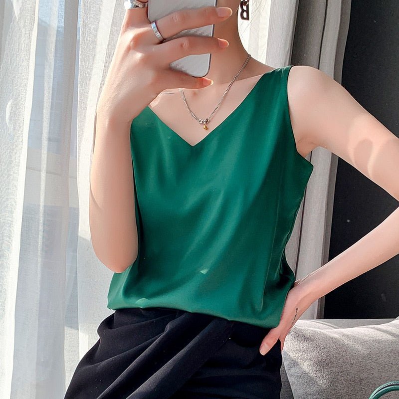 Women's Luxe Sleeveless V-Neck Top – Smooth Finish
