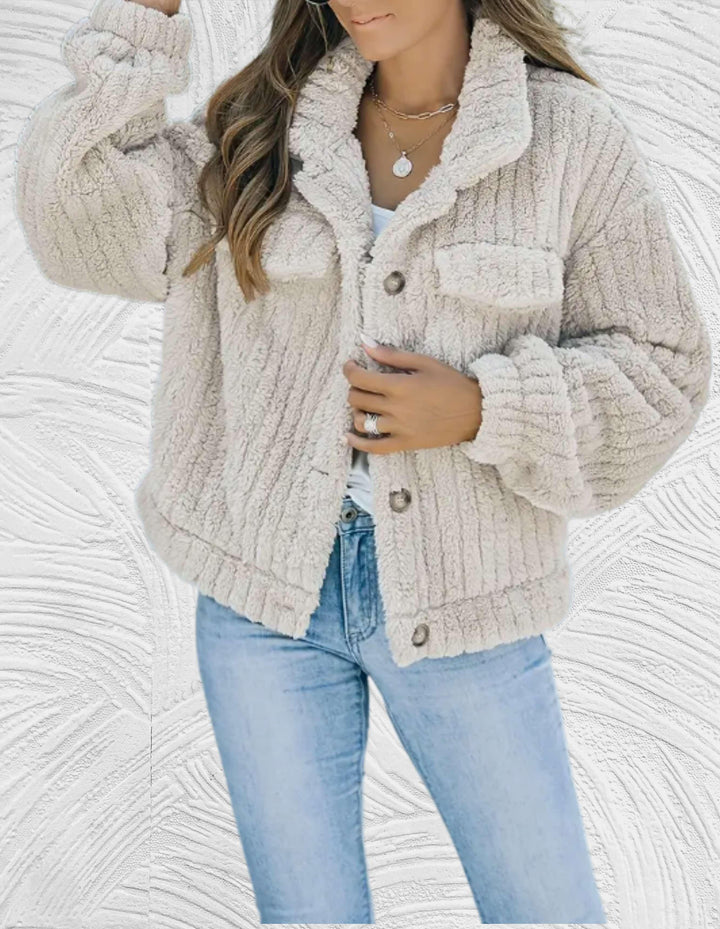 Sophie - Chic Short Sherpa Coat