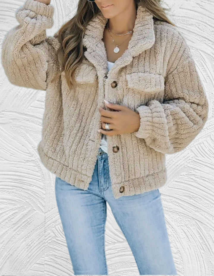 Sophie - Chic Short Sherpa Coat