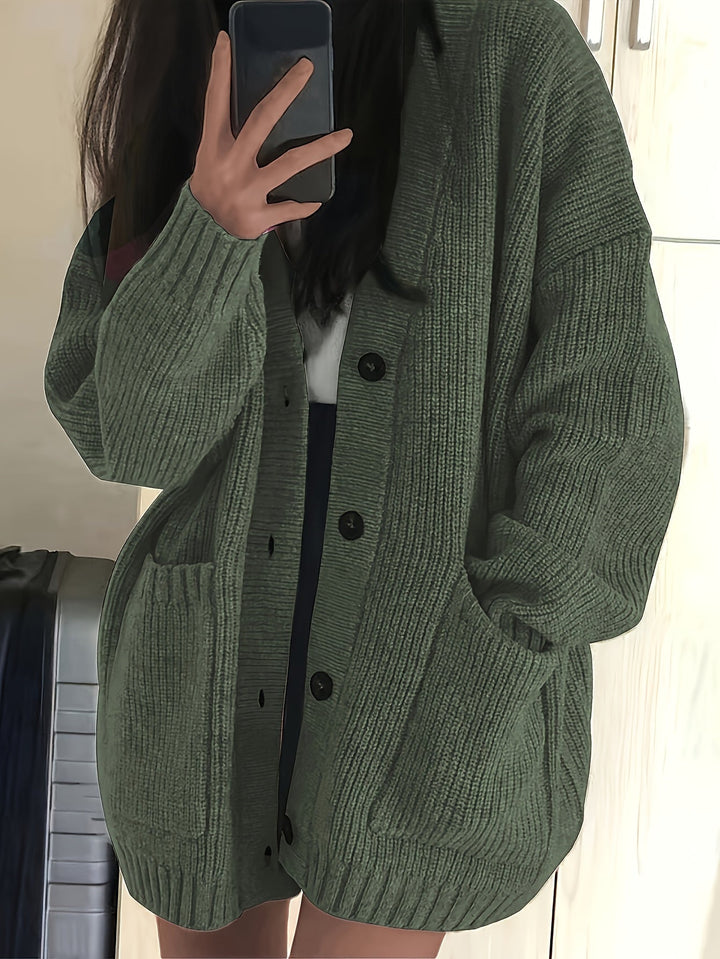 Women's Relaxed Cardigan with Buttons and Pockets - Soft and Versatile