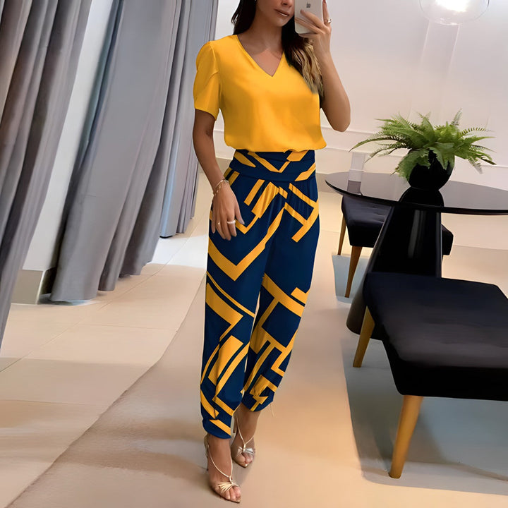 Mia | Elegant and Comfortable Blouse and Pants Two-Piece Set
