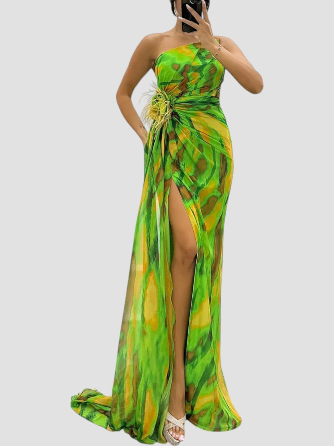 Nicole Elegant Dress - Elena Harper
