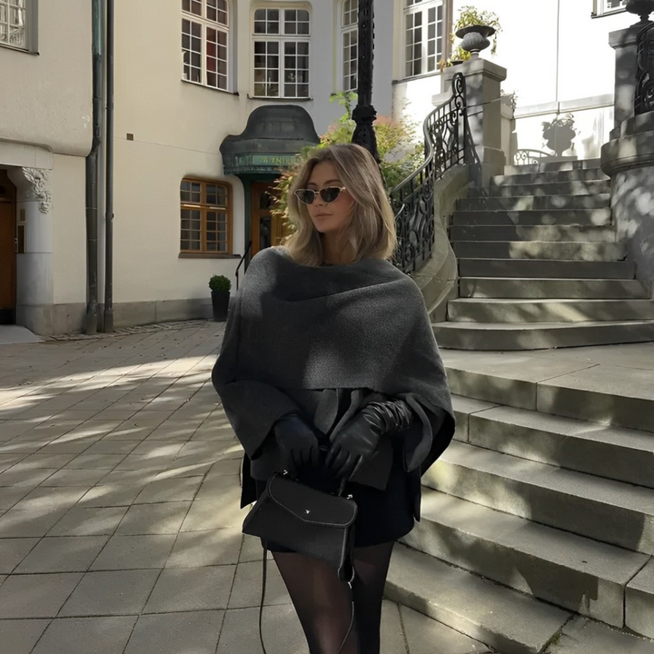 Noor The Cozy Wool Coat, view 7 - Elena Harper