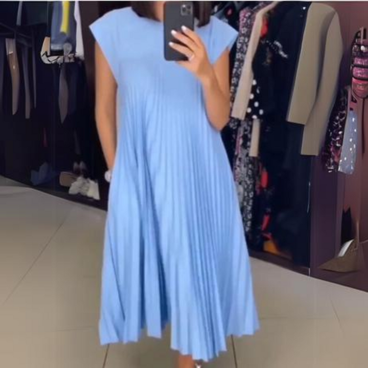 Seline Lightweight and Fresh Pleated Dress - Elena Harper
