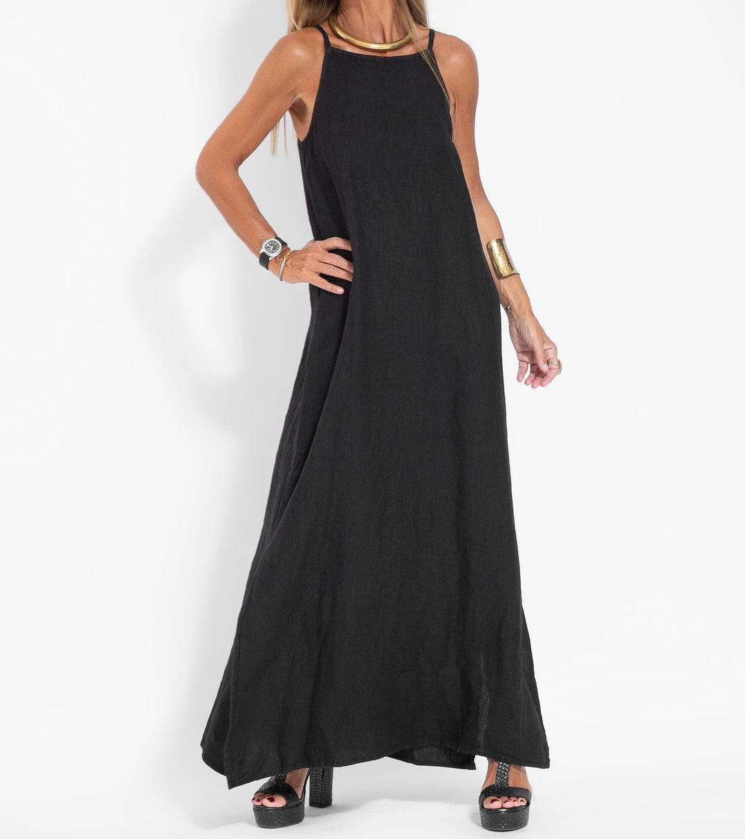 Long Flowing Dress with Thin Straps – Guaranteed Summer Elegance