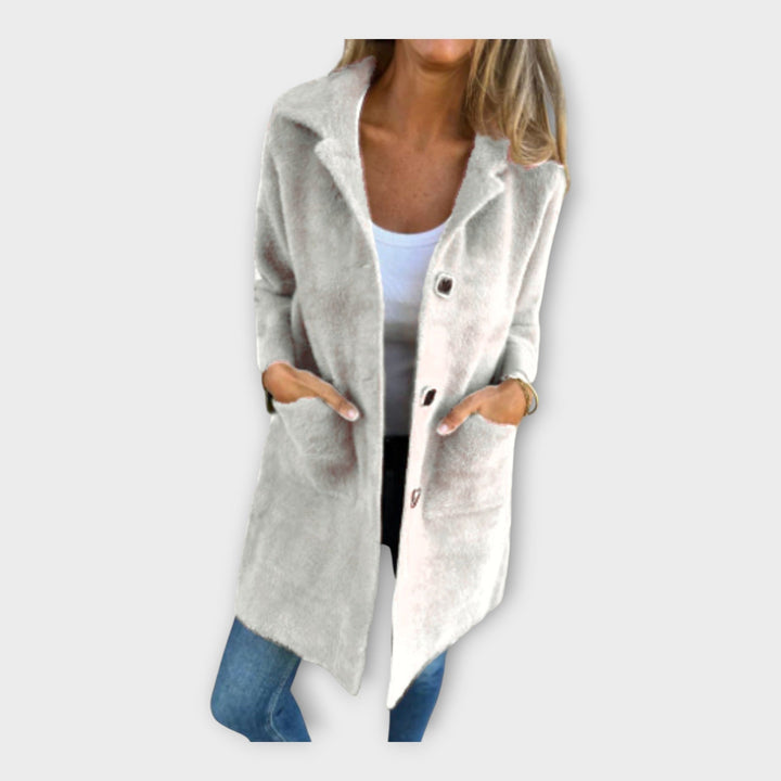 Wool Coat with Elegant Closure - Elena Harper