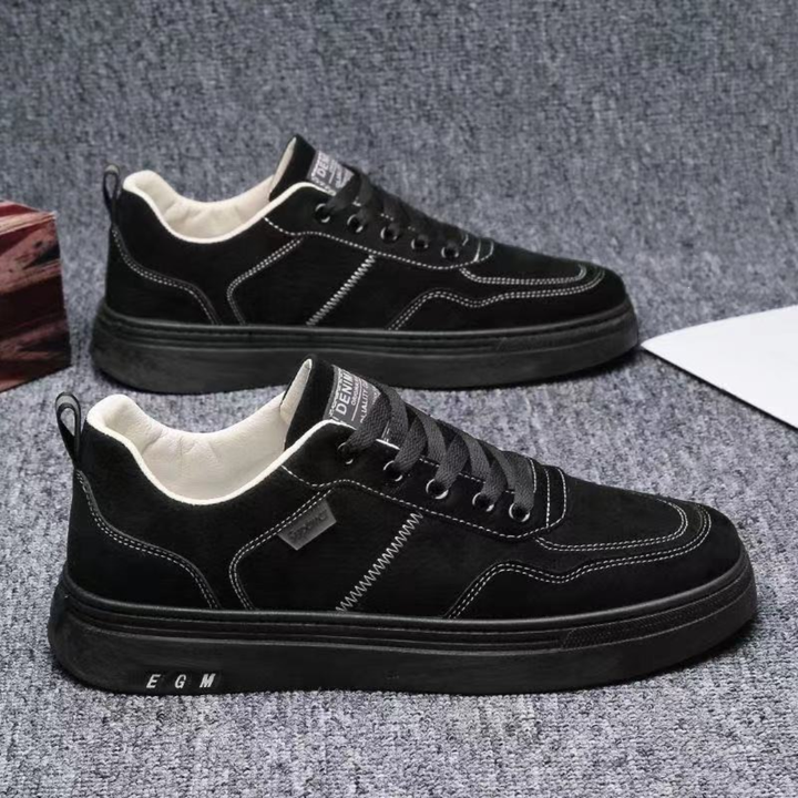 Men's Classic Lace-Up Sneakers