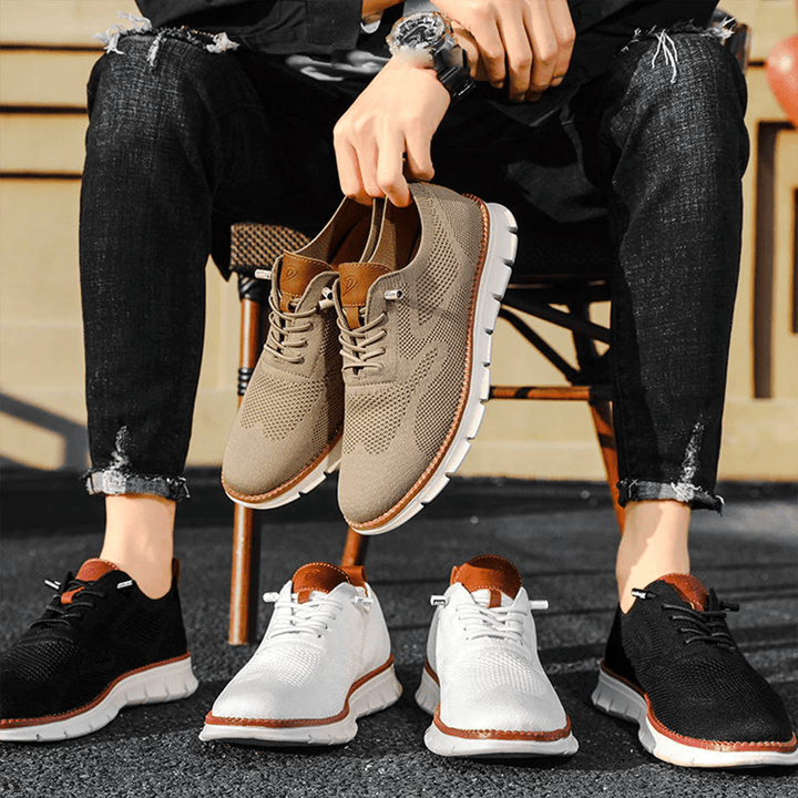 Men's Mesh Sneakers with Flexible Sole