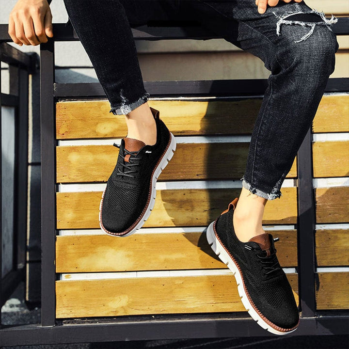 Men's Mesh Sneakers with Flexible Sole