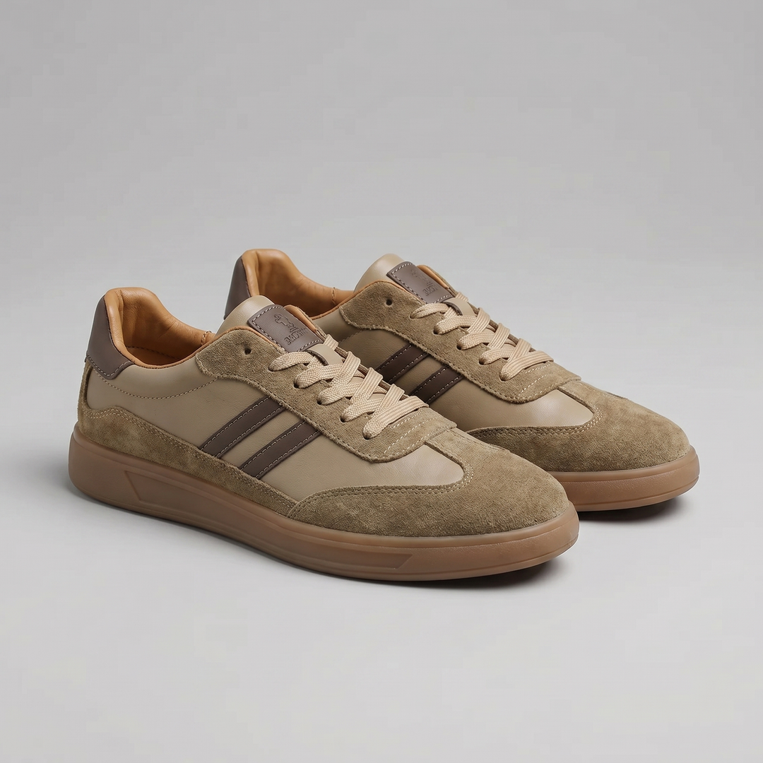 Men's Retro Sneakers with Contrasting Panels