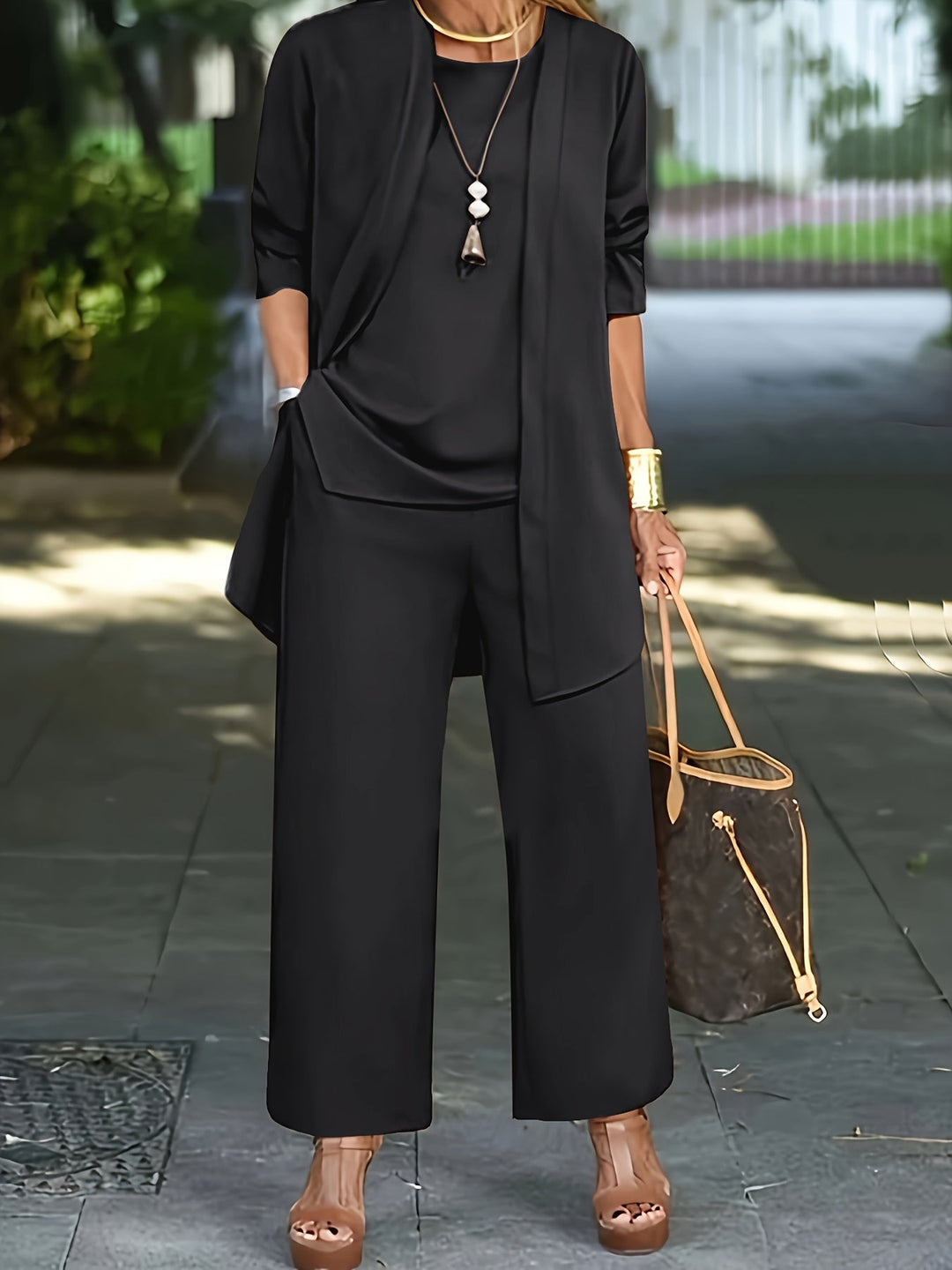 MELISSA – MODERN ELEGANCE THREE-PIECE SET
