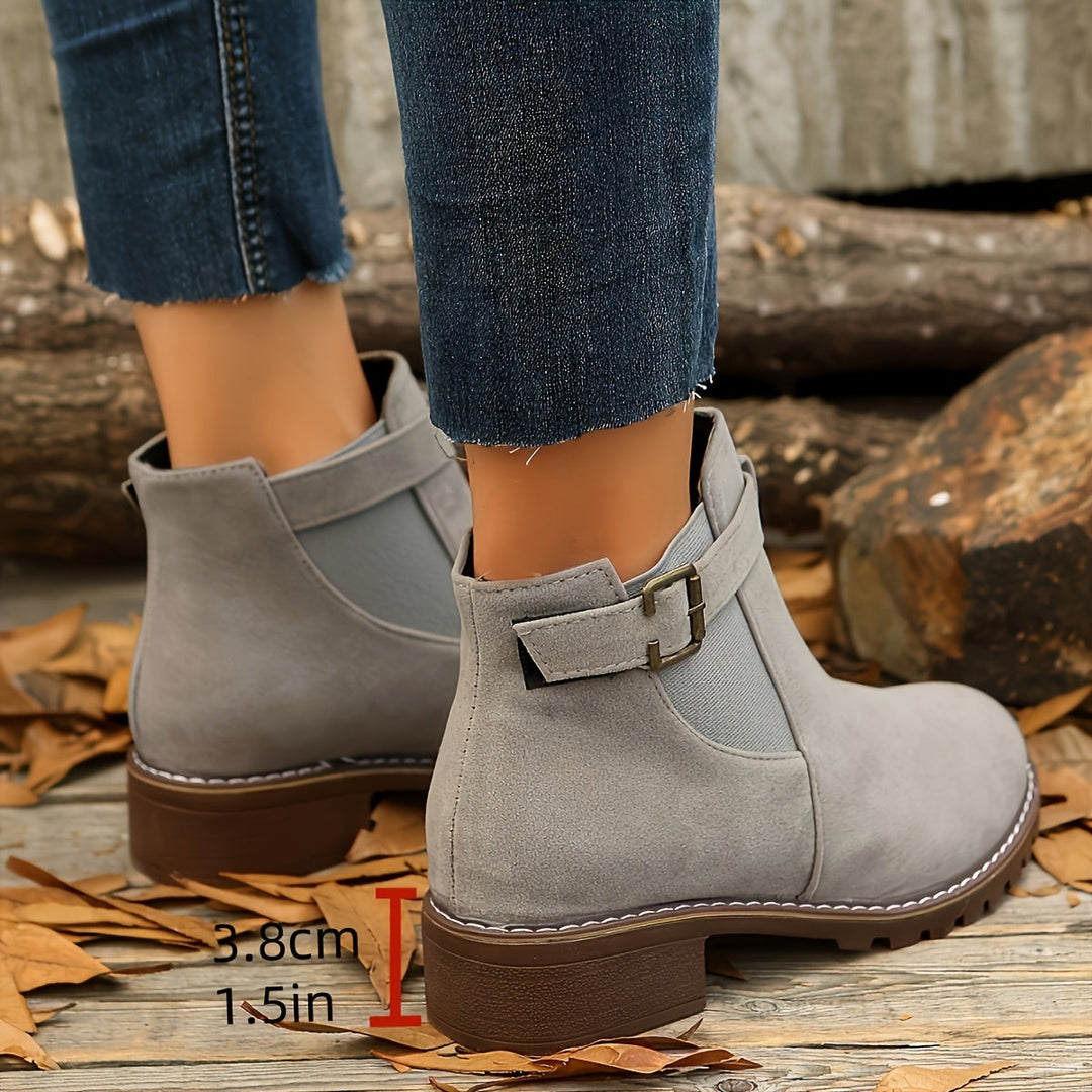 Véronique - Elegant Suede Chelsea Boots