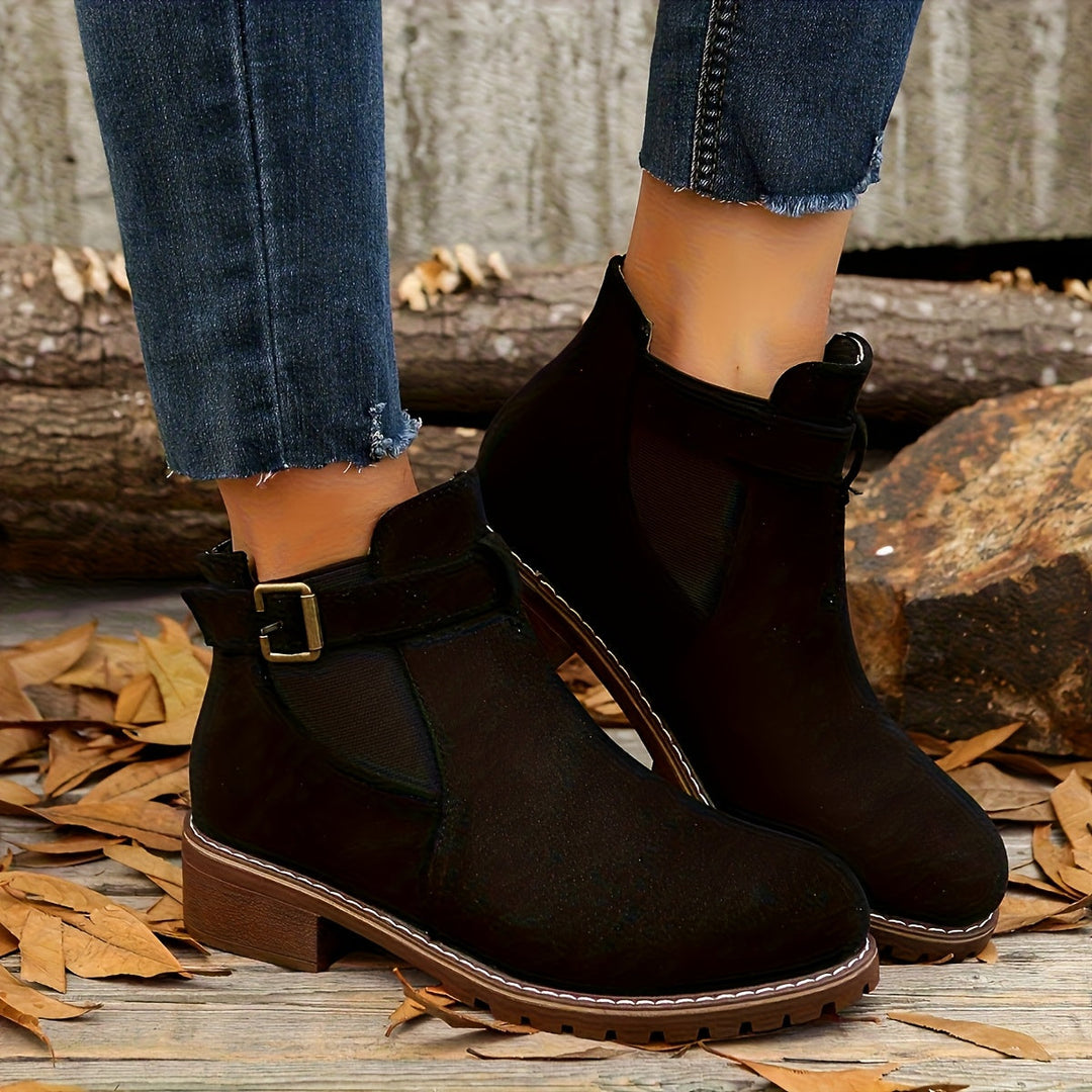 Véronique - Elegant Suede Chelsea Boots