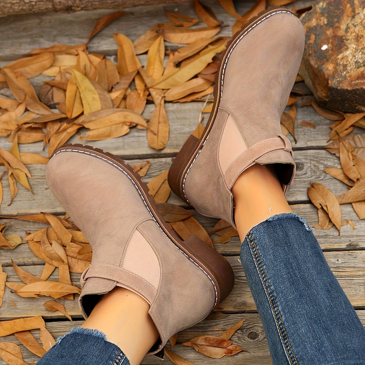 Véronique - Elegant Suede Chelsea Boots